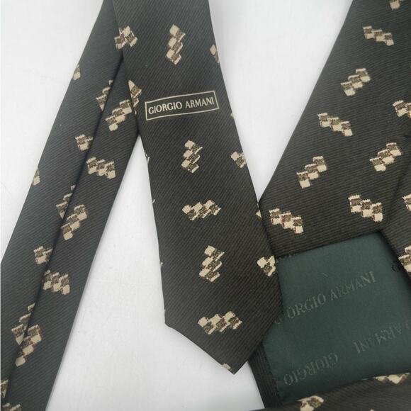 GIORGIO ARMANI Collezioni Silk Tie Green Made In Italy Designer Luxury Mens - Picture 3 of 8